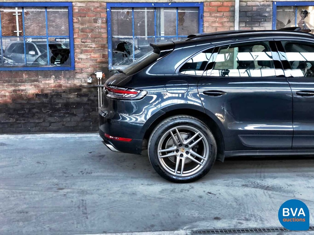 Porsche Macan 2.0 245 PS 2019 - GARANTIE -.