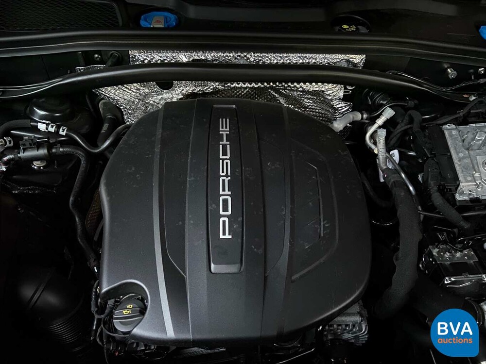 Porsche Macan 2.0 245 PS 2019 - GARANTIE -.