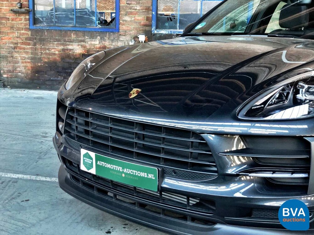 Porsche Macan 2.0 245 PS 2019 - GARANTIE -.