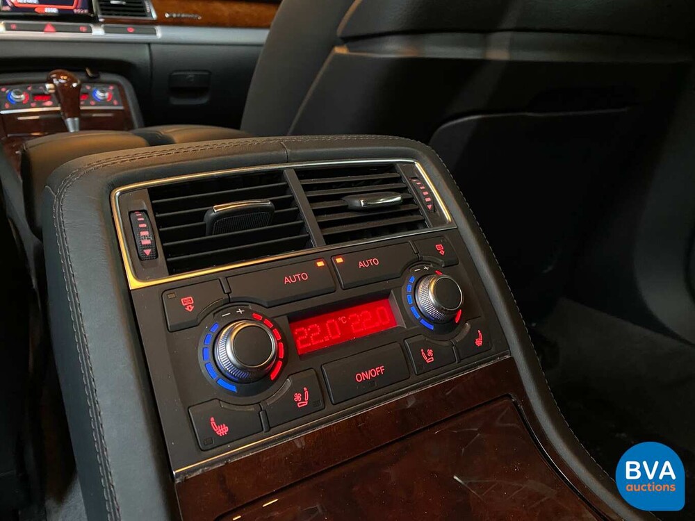 Audi A8 6.0 W12 Long 450 PS 2008.