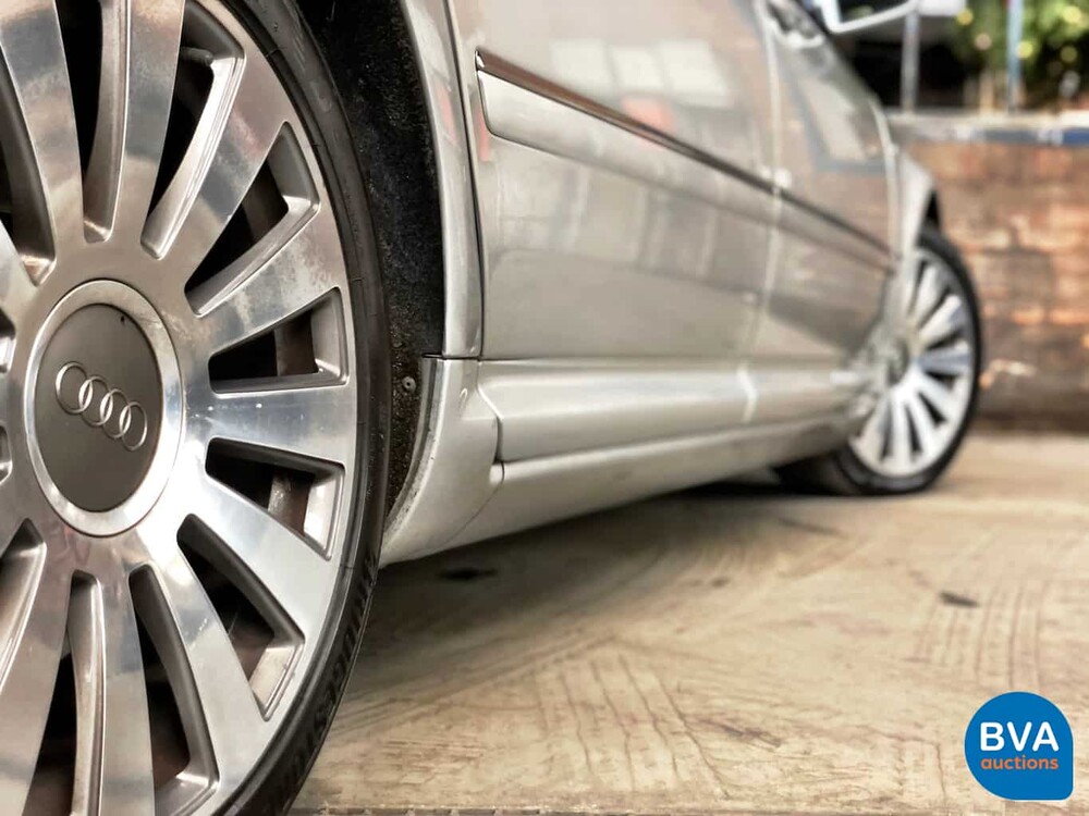 Audi A8 6.0 W12 Long 450 PS 2008.