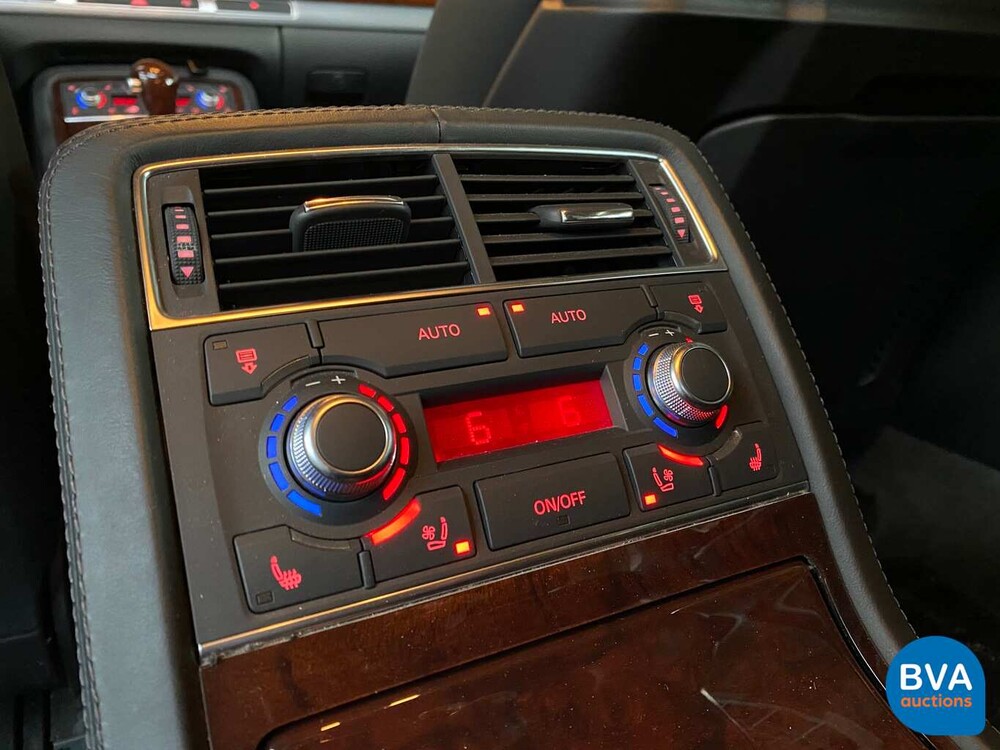 Audi A8 6.0 W12 Long 450 PS 2008.