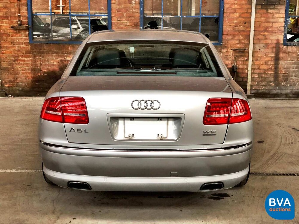 Audi A8 6.0 W12 Long 450 PS 2008.