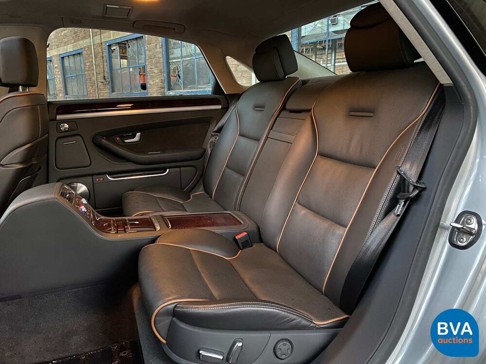 Audi A8 6.0 W12 Long 450 PS 2008.