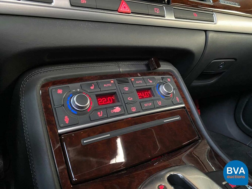 Audi A8 6.0 W12 Long 450 PS 2008.
