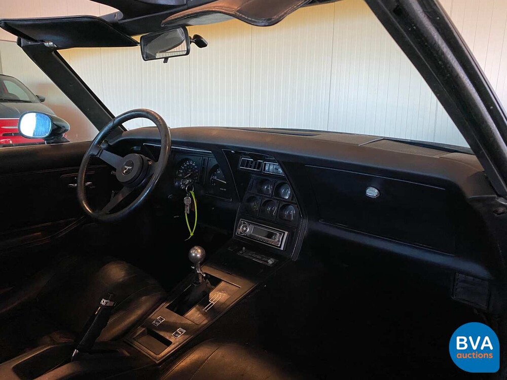 Chevrolet Corvette C3 Targa Stingray 230hp 1980, J-800-RH.
