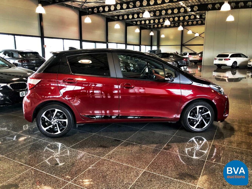 Toyota Yaris 1.5 Hybrid Bi-Tone 2018, K-655-HV.
