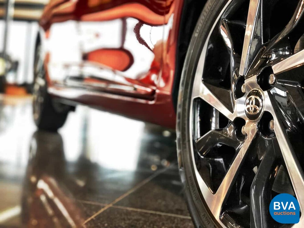 Toyota Yaris 1.5 Hybrid Bi-Tone 2018, K-655-HV.