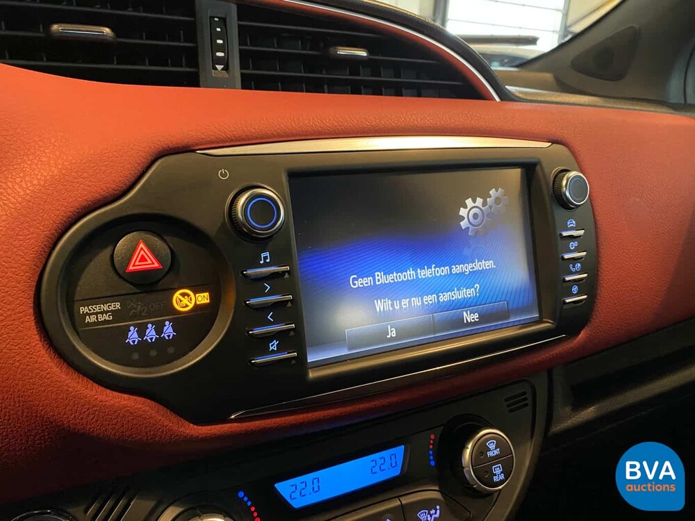 Toyota Yaris 1.5 Hybrid Bi-Tone 2018, K-655-HV.