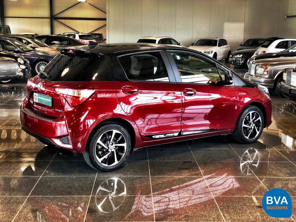Toyota Yaris 1.5 Hybrid Bi-Tone 2018, K-655-HV.