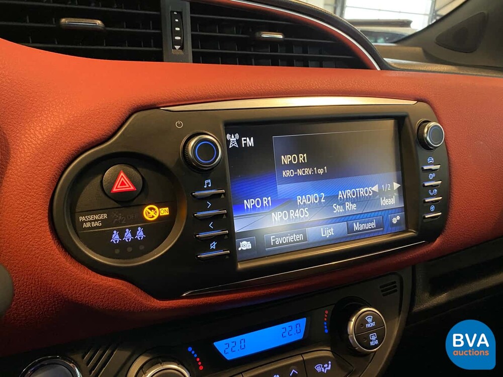 Toyota Yaris 1.5 Hybrid Bi-Tone 2018, K-655-HV.