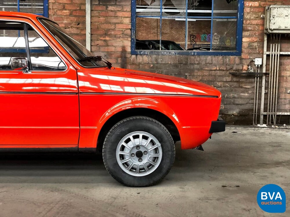 Volkswagen Golf I Schwalbenschwanz Schwalbenschwanz 1.5 LS 1975.