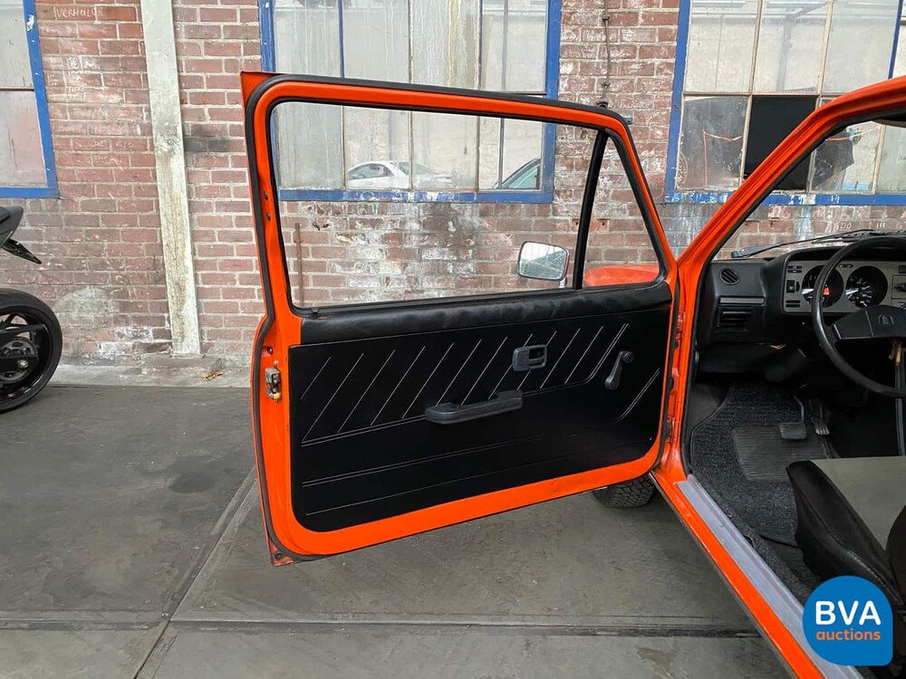 Volkswagen Golf I Schwalbenschwanz Schwalbenschwanz 1.5 LS 1975.