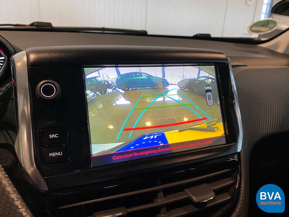 Peugeot 2008 1.2 PureTech Allure GT-Line 110PK 2018, J-594-KG