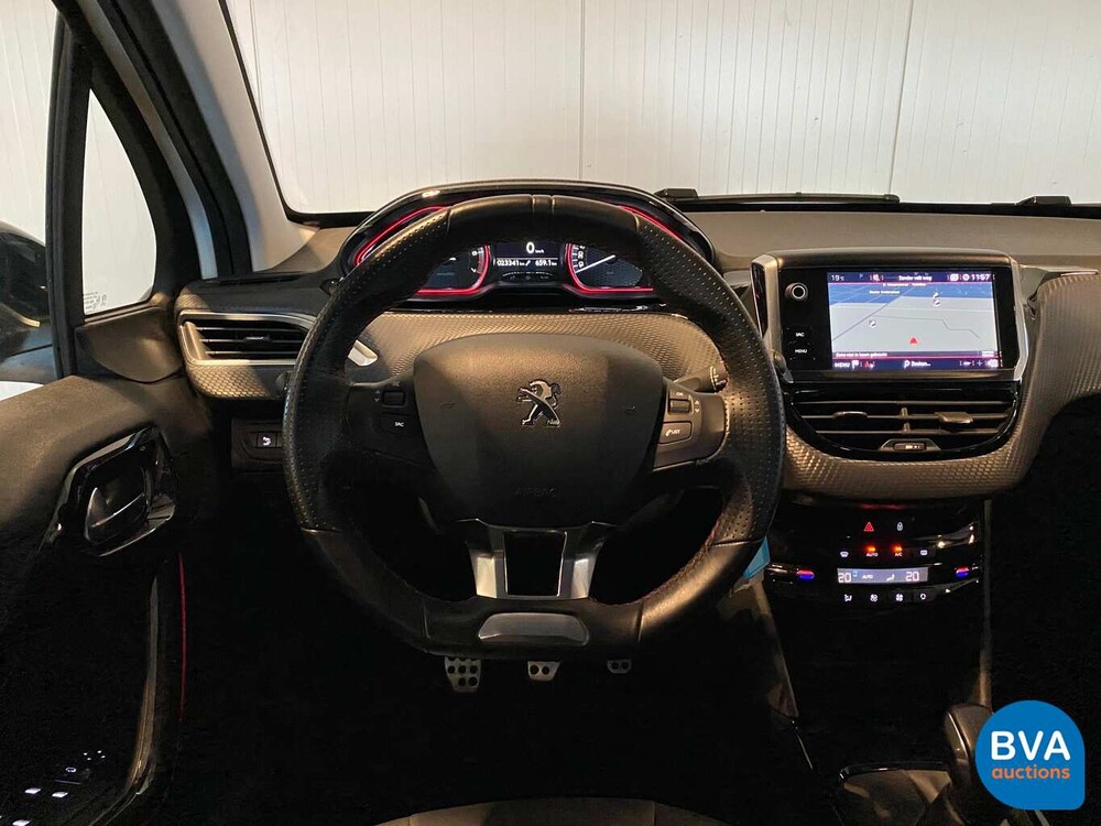 Peugeot 2008 1.2 PureTech Allure GT-Line 110PK 2018, J-594-KG