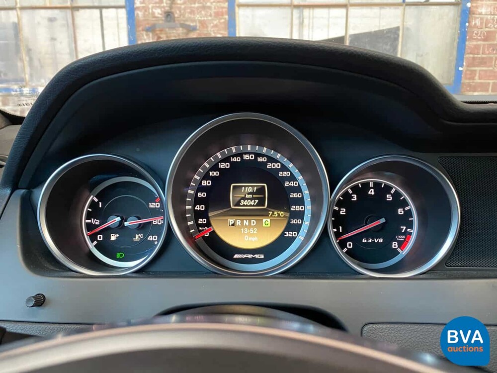 Mercedes-Benz C63 AMG Coupé SCHWARZE SERIE 517PK Track-Pack Aero-Pack.