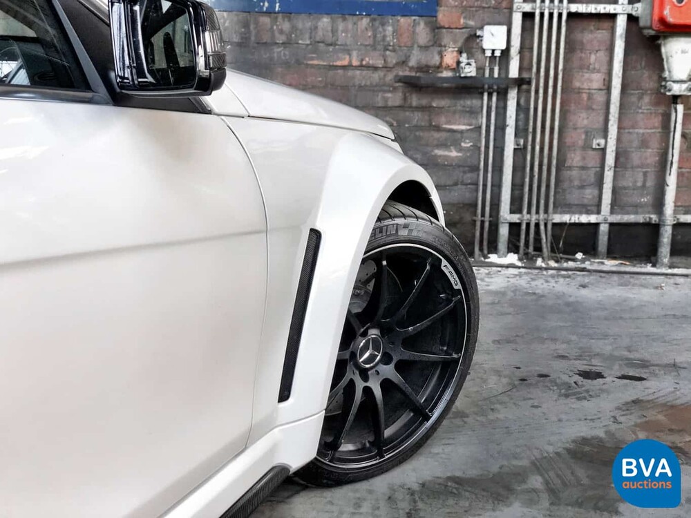 Mercedes-Benz C63 AMG Coupé SCHWARZE SERIE 517PK Track-Pack Aero-Pack.