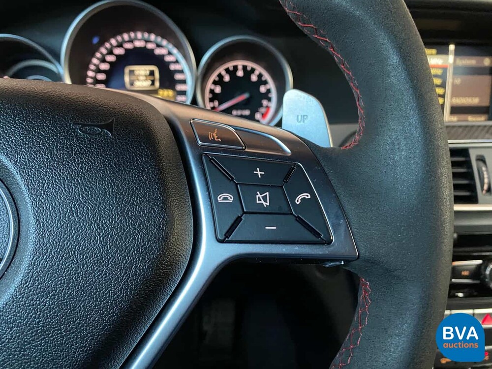 Mercedes-Benz C63 AMG Coupé SCHWARZE SERIE 517PK Track-Pack Aero-Pack.