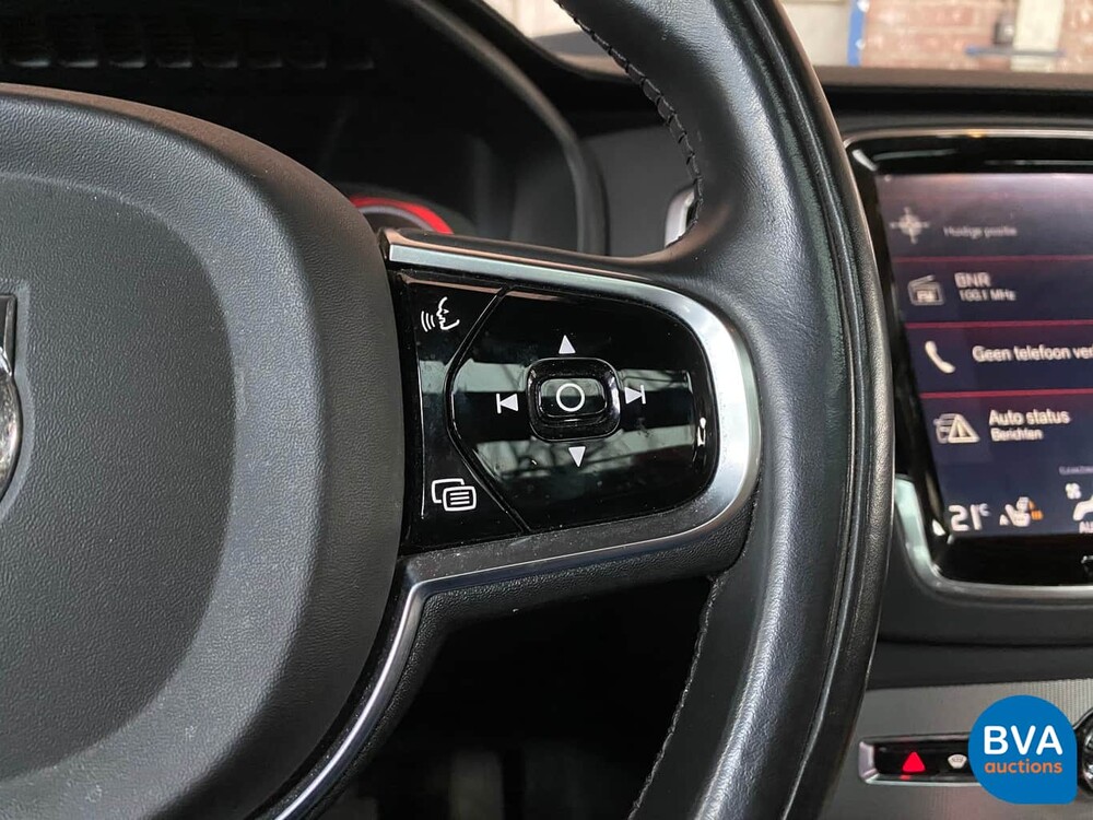 Volvo XC90 2.0 T8 TwinEngine AWD Beschriftung 407 PS 2015 7-Sitzer, HK-515-B.