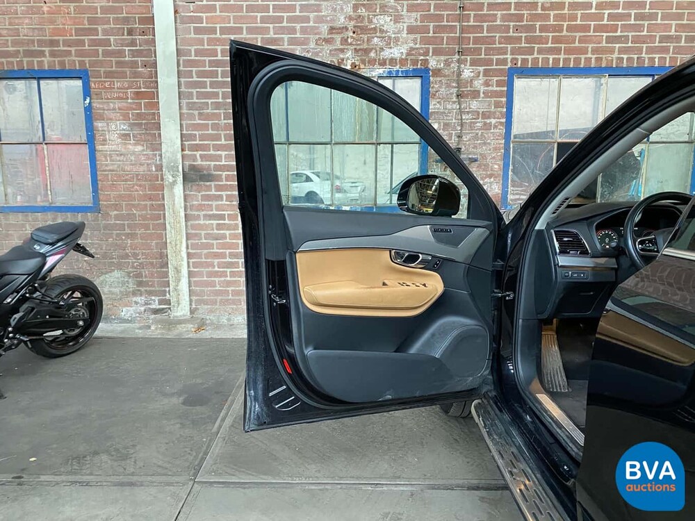 Volvo XC90 2.0 T8 TwinEngine AWD Beschriftung 407 PS 2015 7-Sitzer, HK-515-B.