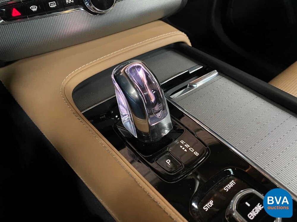 Volvo XC90 2.0 T8 TwinEngine AWD Beschriftung 407 PS 2015 7-Sitzer, HK-515-B.