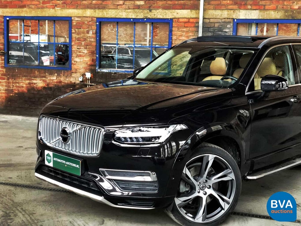 Volvo XC90 2.0 T8 TwinEngine AWD Beschriftung 407 PS 2015 7-Sitzer, HK-515-B.
