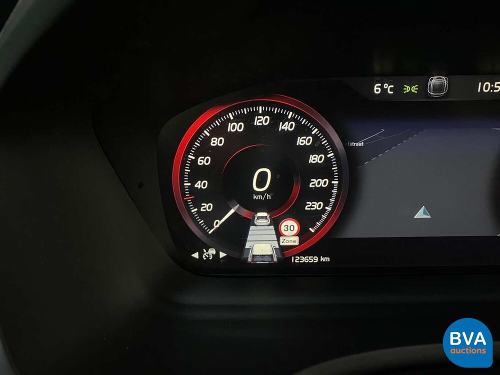 Volvo XC90 2.0 T8 TwinEngine AWD Beschriftung 407 PS 2015 7-Sitzer, HK-515-B.