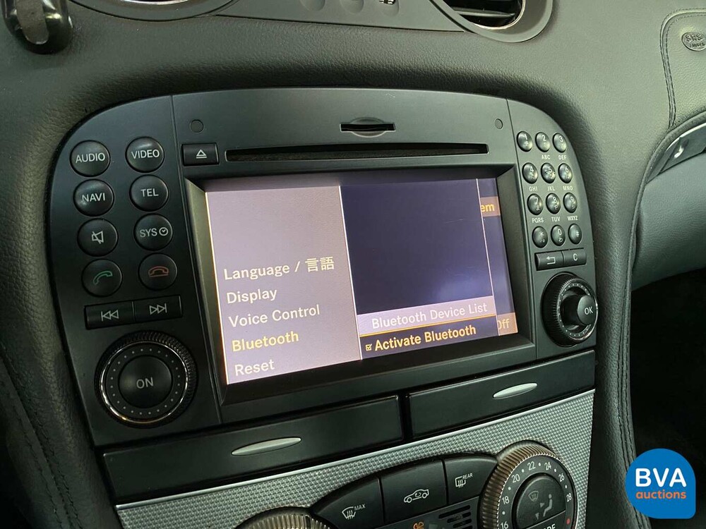 Mercedes-Benz SL350 AMG 3.5 V6 315 PS SL-Klasse 2011.