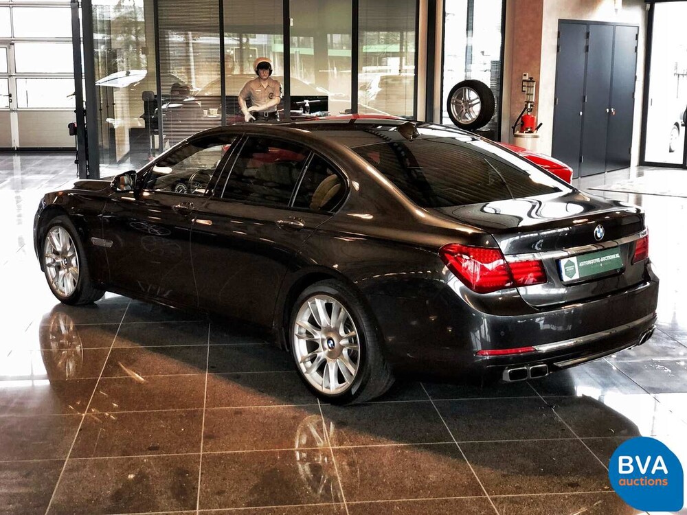 BMW 760i 544 PS V12 Turbo 2014 7er Individual, G-433-BG.