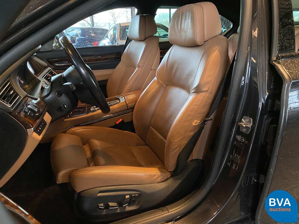 BMW 760i 544 PS V12 Turbo 2014 7er Individual, G-433-BG.