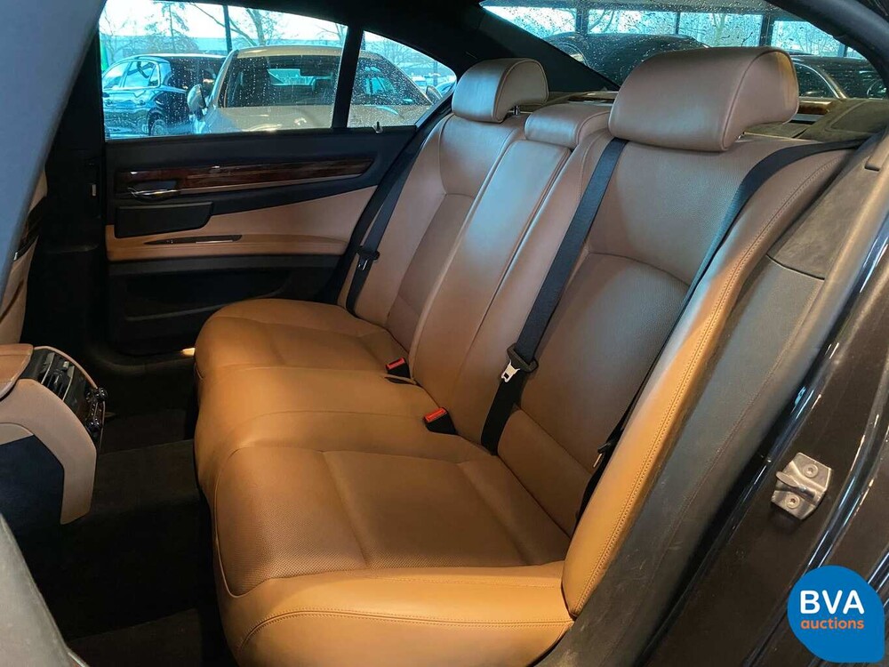 BMW 760i 544 PS V12 Turbo 2014 7er Individual, G-433-BG.