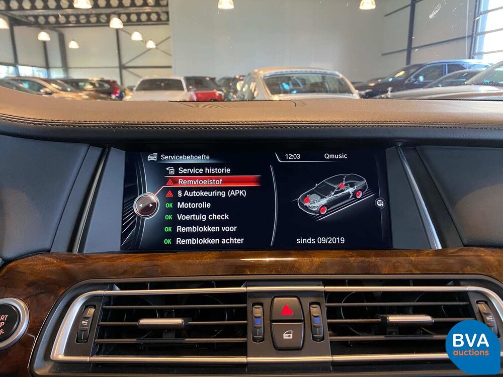 BMW 760i 544 PS V12 Turbo 2014 7er Individual, G-433-BG.