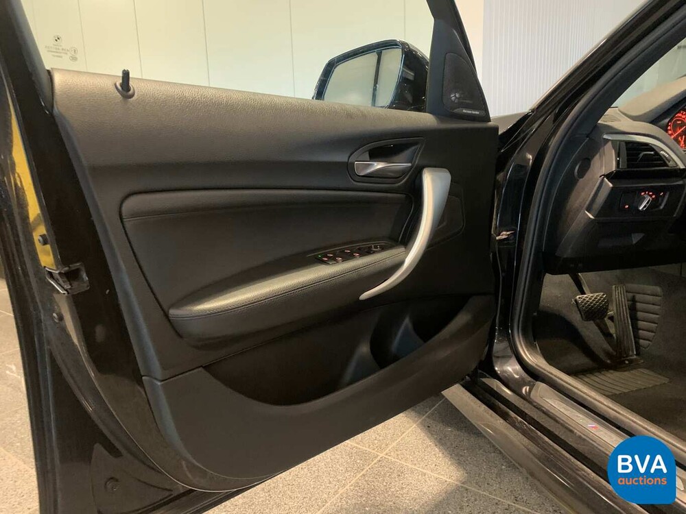 BMW M135i M-Sport 5-Türer 320 PS 1er M-Performance.