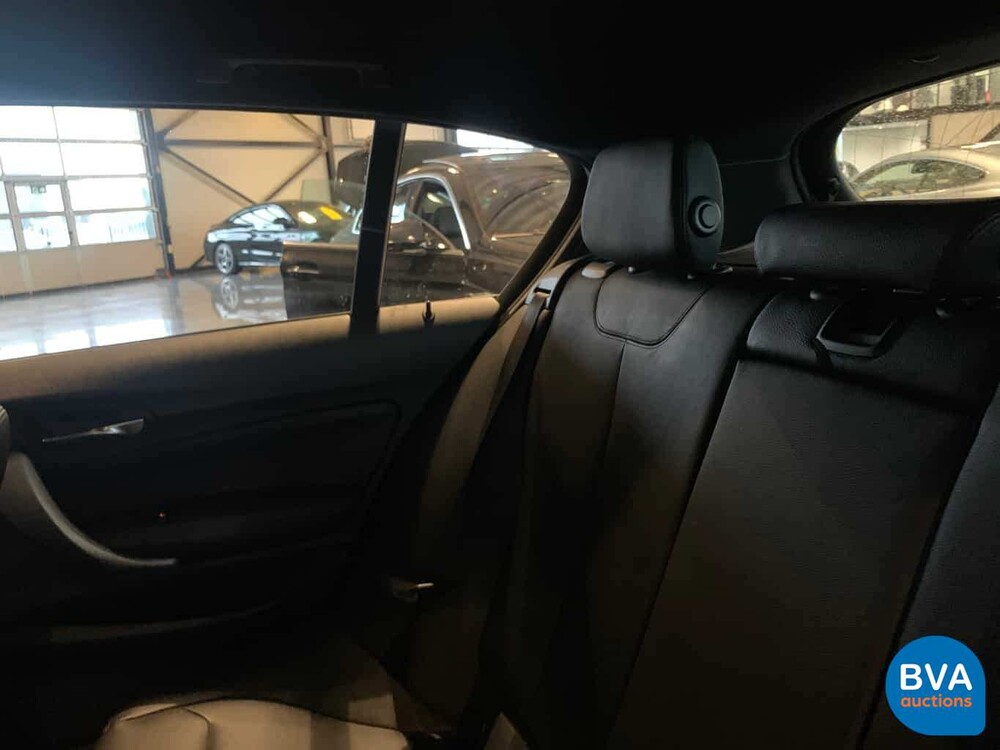 BMW M135i M-Sport 5-Türer 320 PS 1er M-Performance.