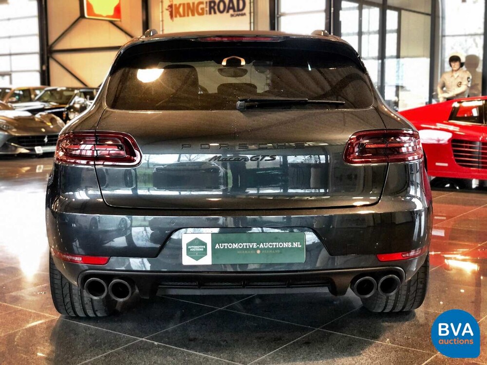 Porsche Macan GTS V6 Bi-Turbo 360 PS 2016 Facelift.