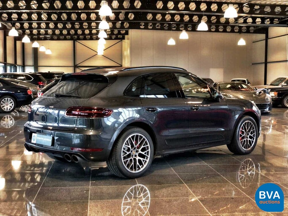Porsche Macan GTS V6 Bi-Turbo 360 PS 2016 Facelift.