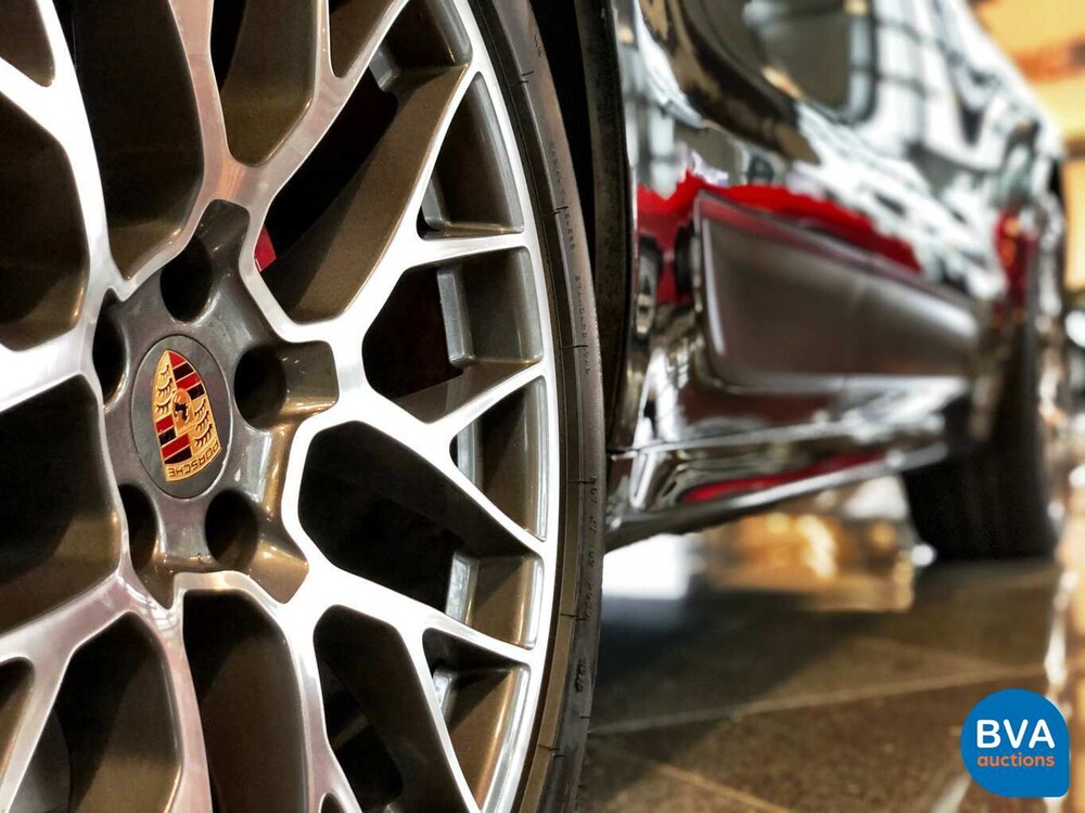 Porsche Macan GTS V6 Bi-Turbo 360 PS 2016 Facelift.