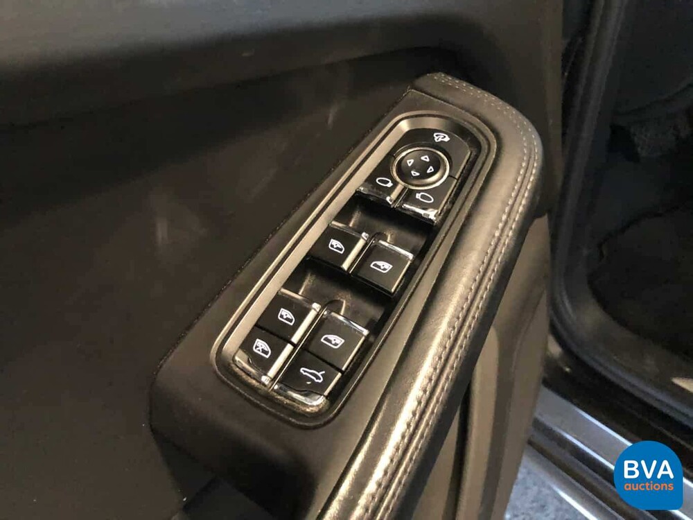 Porsche Macan GTS V6 Bi-Turbo 360 PS 2016 Facelift.