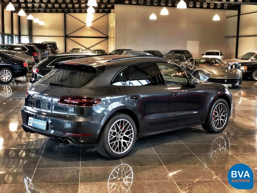 Porsche Macan GTS V6 Bi-Turbo 360 PS 2016 Facelift.
