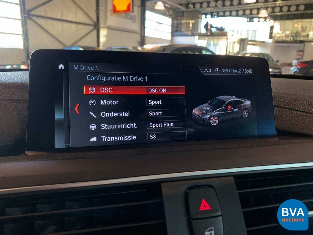 BMW M4 Wettbewerb 450 PS Drivelogic Coupé 4er 2018 M-Performance.