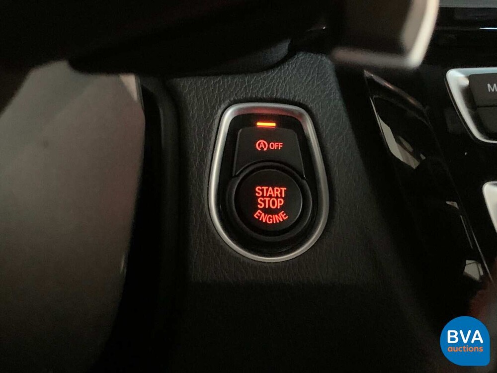 BMW M4 Wettbewerb 450 PS Drivelogic Coupé 4er 2018 M-Performance.