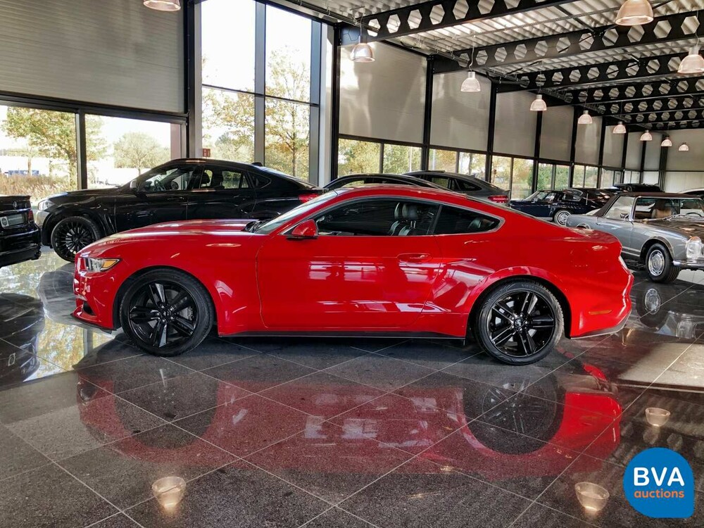 Ford Mustang Fastback 2017 317 PS Original NL, HX-353-B.