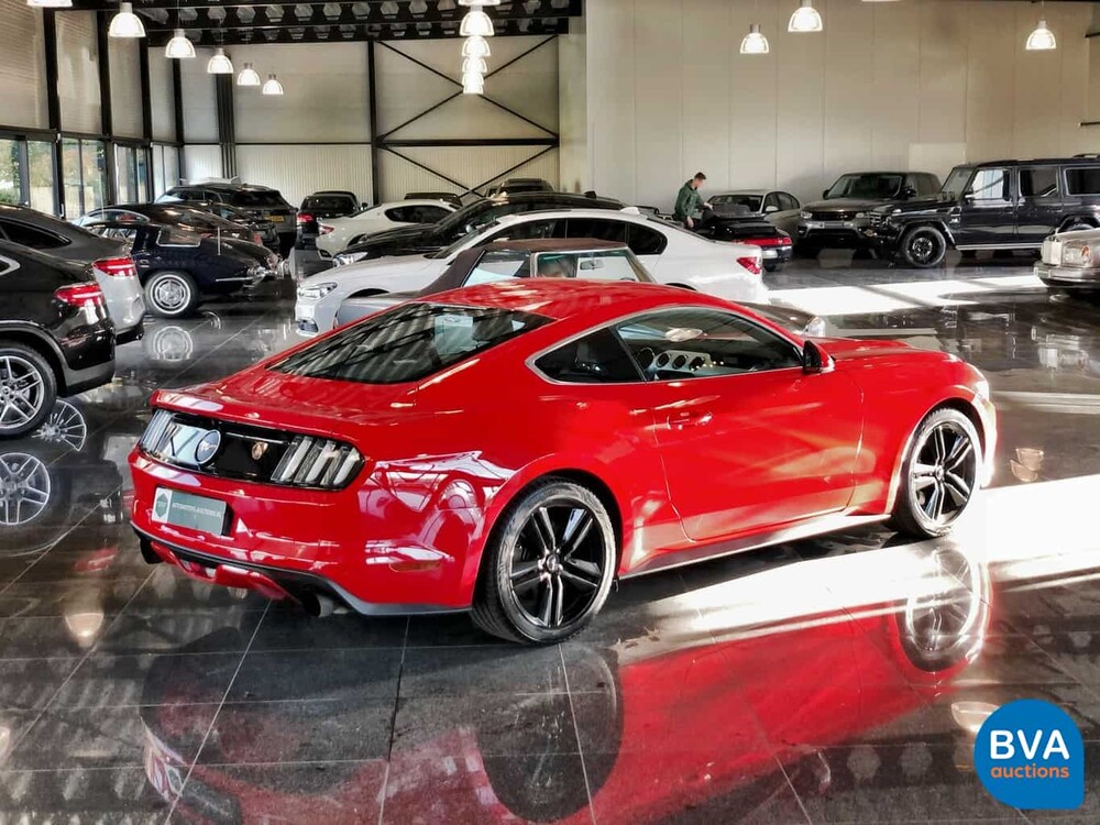 Ford Mustang Fastback 2017 317 PS Original NL, HX-353-B.
