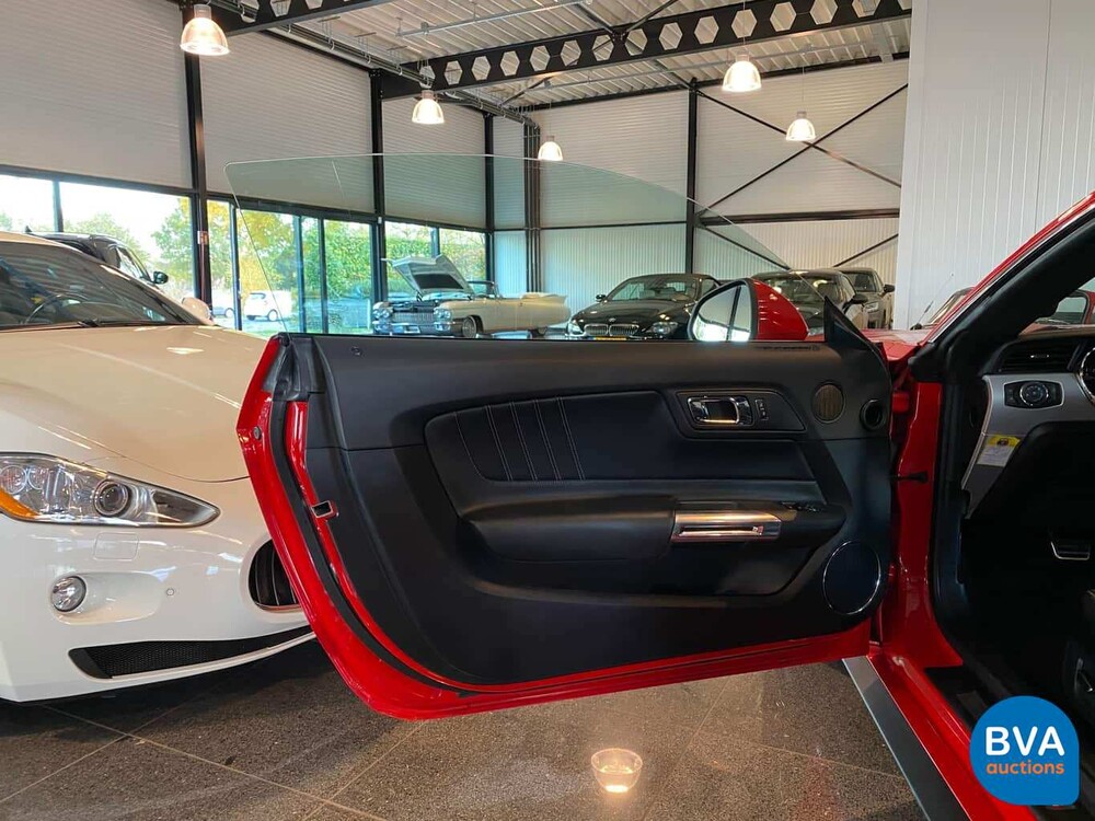 Ford Mustang Fastback 2017 317 PS Original NL, HX-353-B.