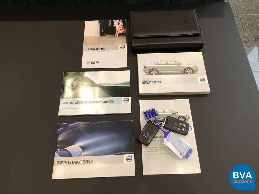 Volvo S80 3.2 AWD Summum 238hp 2008 -Original NL-, 02-ZF-BZ.