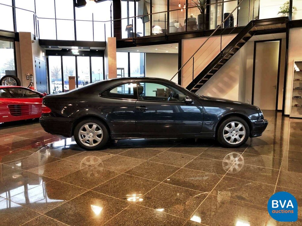 Mercedes-Benz CLK320 Coupé V6 218pk 2000, NF-660-S