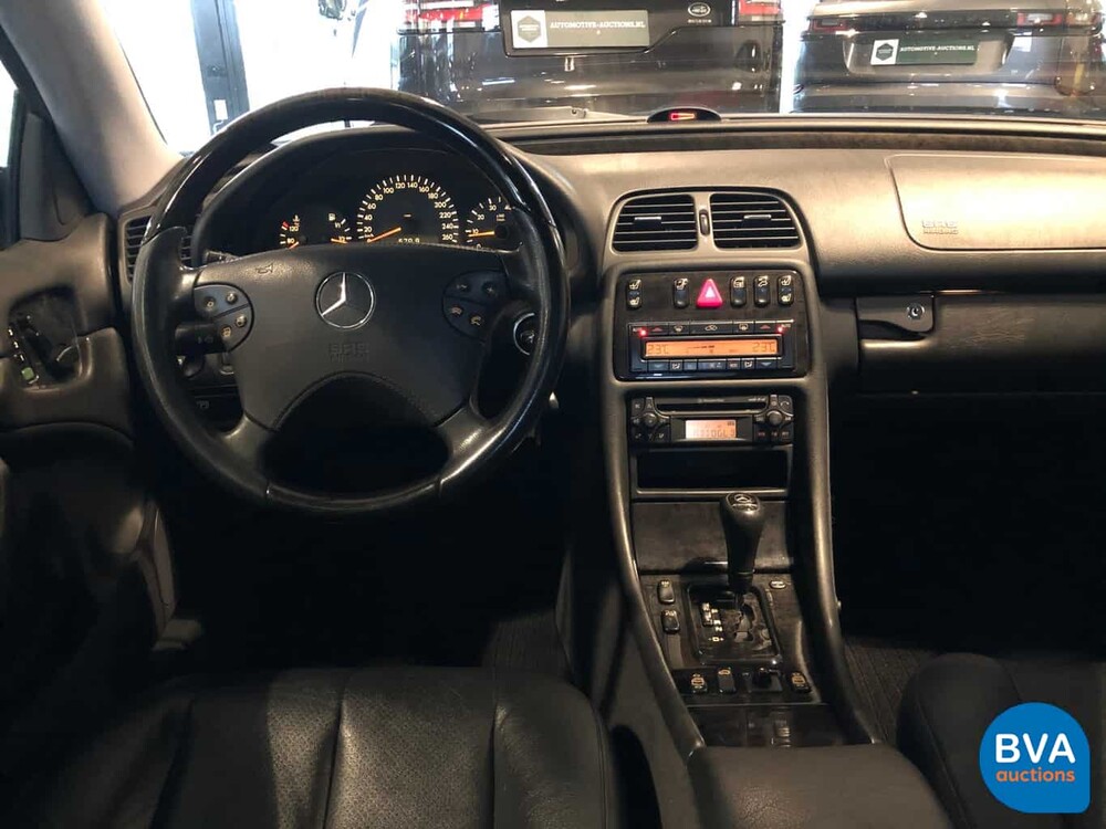 Mercedes-Benz CLK320 Coupé V6 218pk 2000, NF-660-S