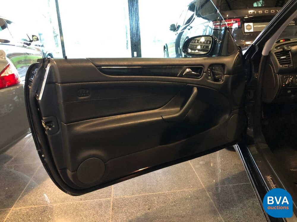 Mercedes-Benz CLK320 Coupé V6 218pk 2000, NF-660-S