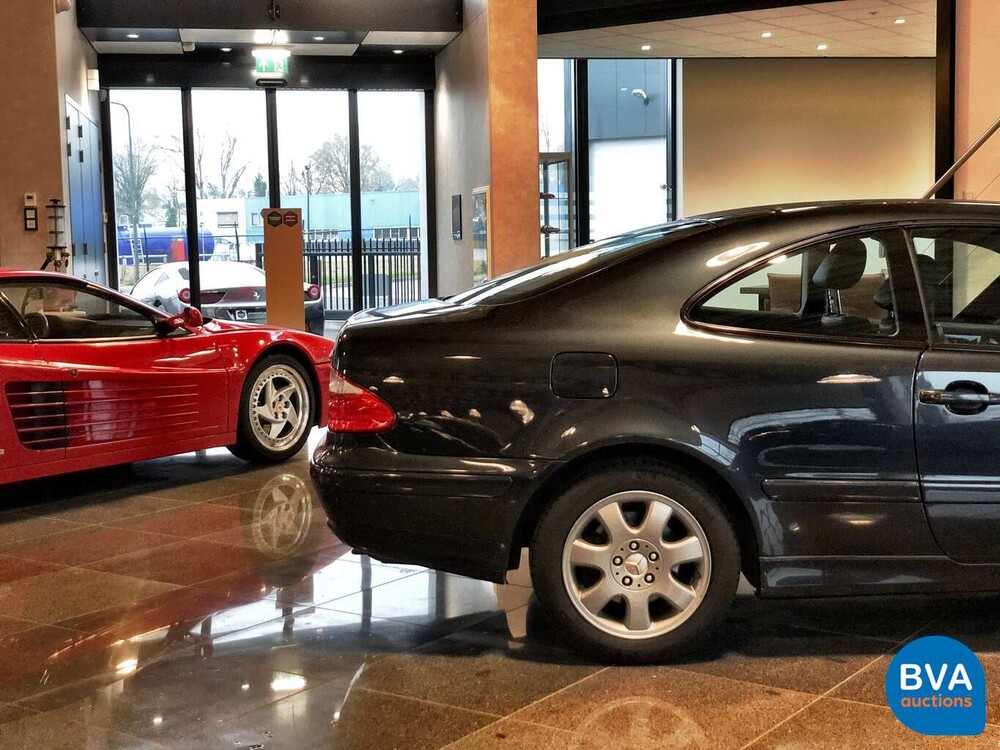 Mercedes-Benz CLK320 Coupé V6 218pk 2000, NF-660-S