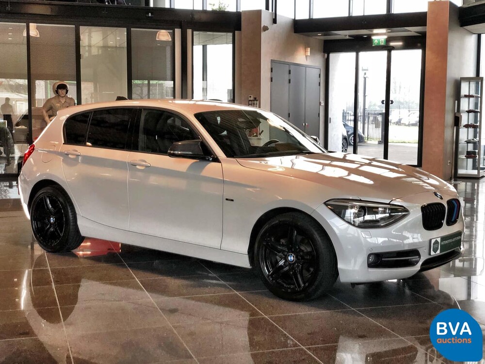 BMW 118i Sport Line Shadowline 1er 170 PS 2012, G-676-KL.